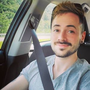 Meet your Posher, Daniel